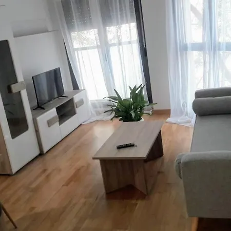 Daire New, Cozy Plaza Del Pilar-fuenclara *