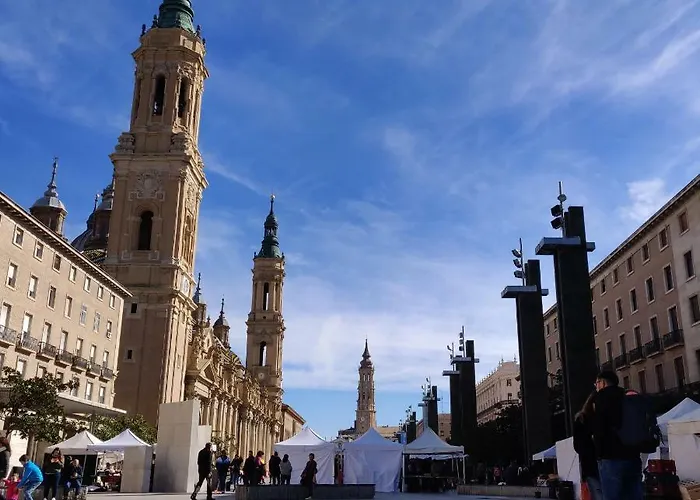 New, Cozy Plaza Del Pilar-fuenclara Appartement *